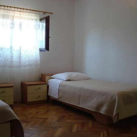 Apartmani Zdrelac Exterior photo