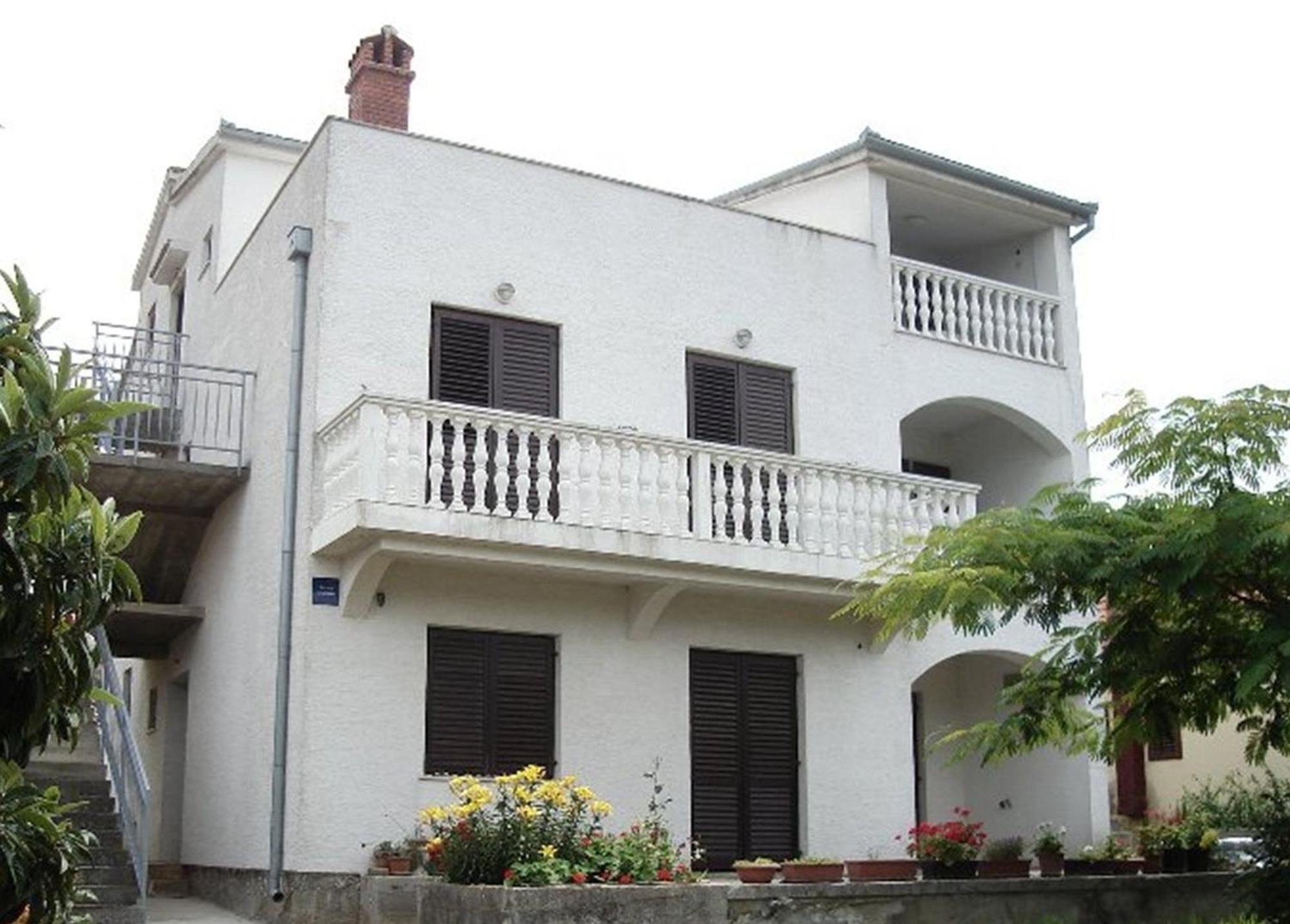 Apartmani Zdrelac Exterior photo